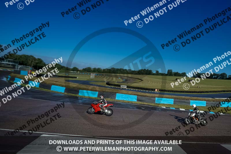 enduro digital images;event digital images;eventdigitalimages;lydden hill;lydden no limits trackday;lydden photographs;lydden trackday photographs;no limits trackdays;peter wileman photography;racing digital images;trackday digital images;trackday photos